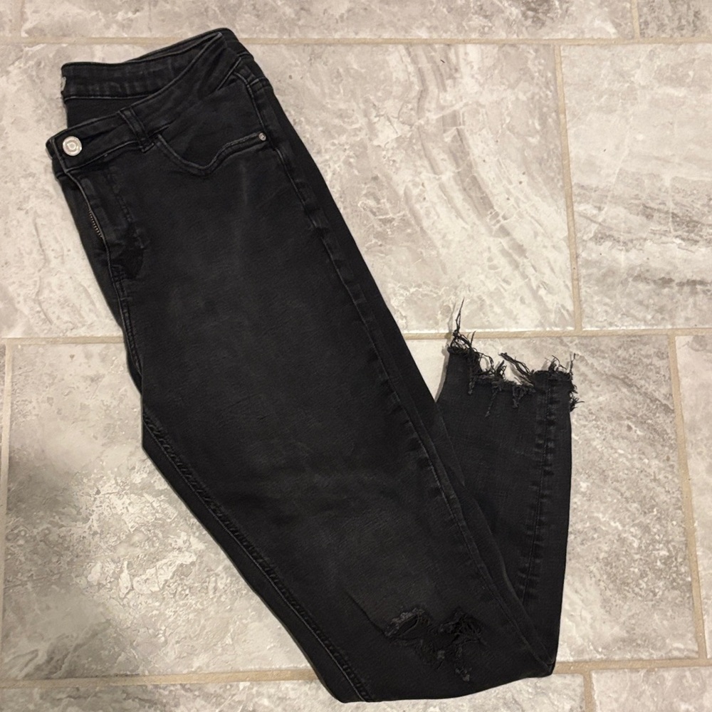 Primark Distressed Black skinny Jeans